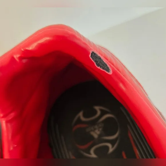 Rare Adidas Predator Absolute Absolion IC Red & Black Size US 7 Soccer Trainers - Picture 5 of 11